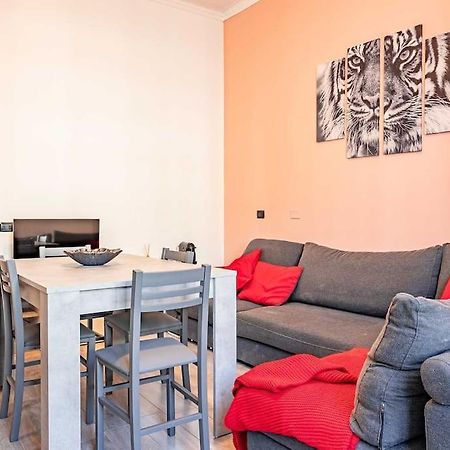 Guest Planet - Modern Flat Centrale M2 Milano Esterno foto